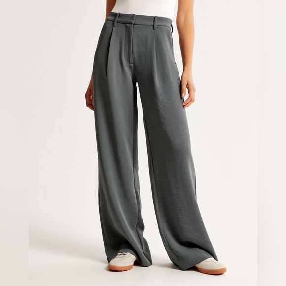 Abercrombie & Fitch Pants - Abercrombie Wide Leg Trousers